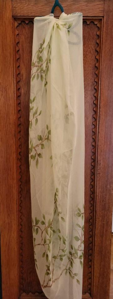 Spring Green Leaf & Cream Scarf SKU: SC-1009-ALE