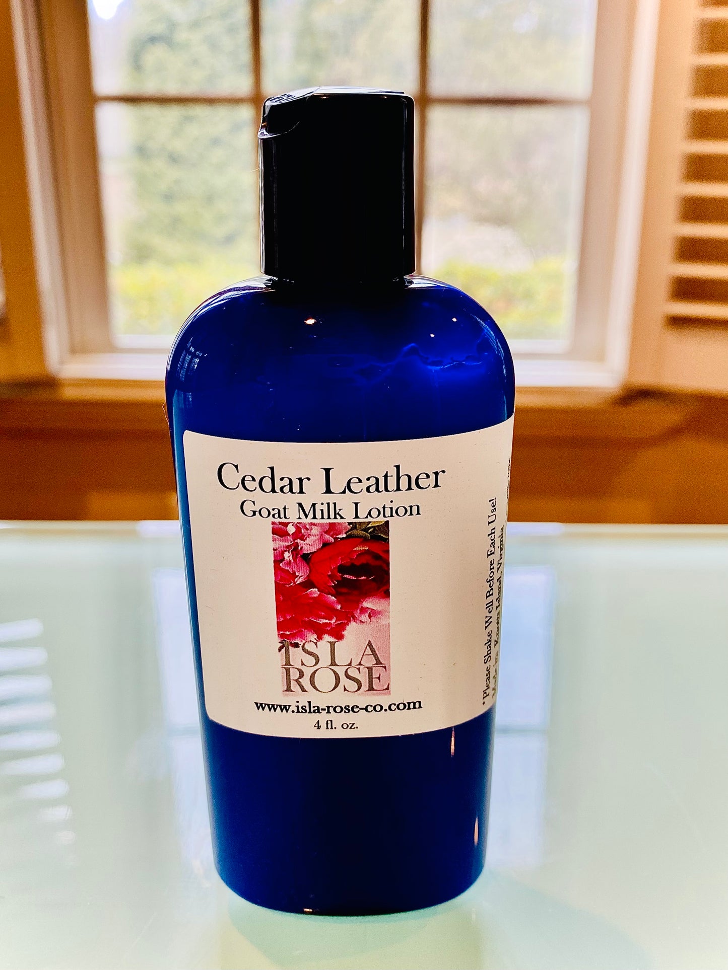 GOAT MILK LOTION CEDAR LEATHER (FOR MEN!)